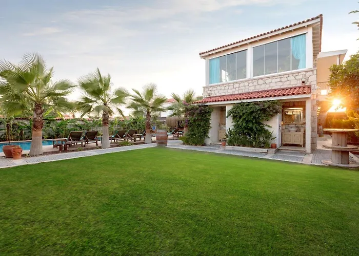 Bel Canto (adults Only) * Alaçatı