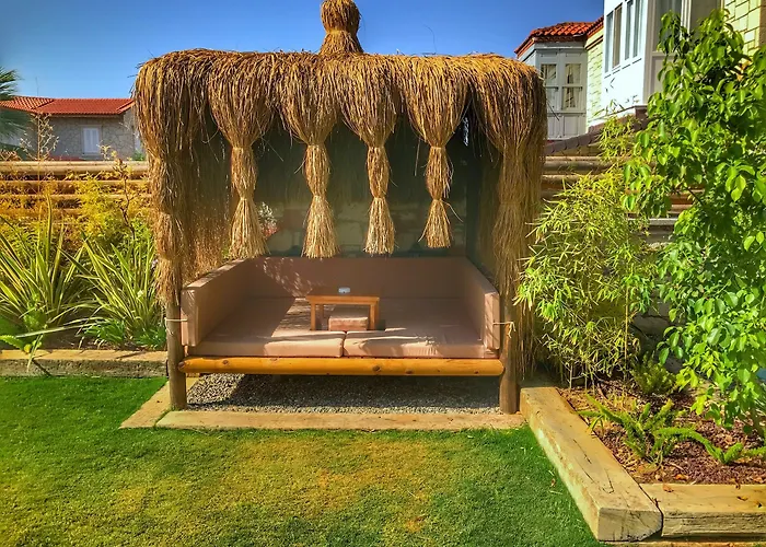 Bel Canto (adults Only) Alaçatı