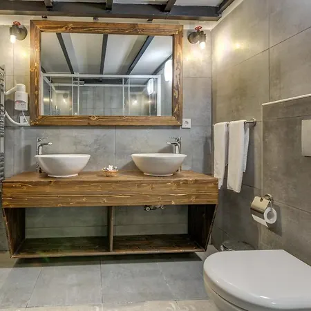 Bel Canto (adults Only) Alaçatı